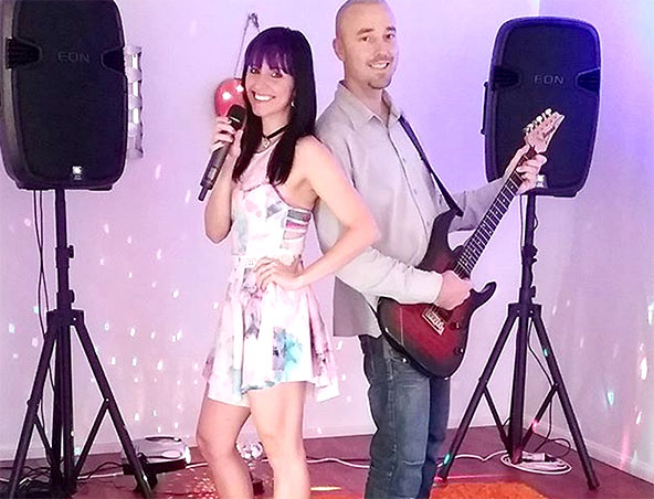 Uptown Drive Music Duo Brisbane - Cover Bands - Wedding Singers